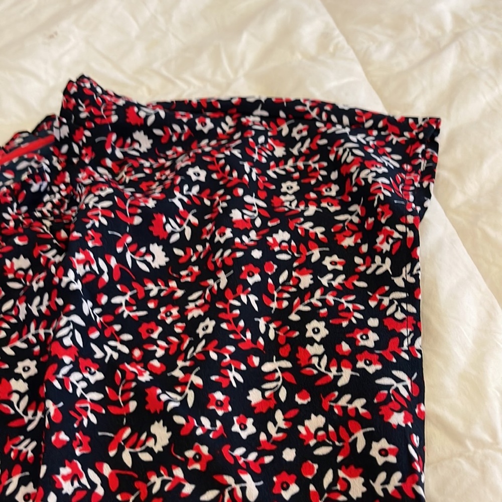 NWT Nautica woman’s red white and blue blouse. Size L. - Picture 4 of 6